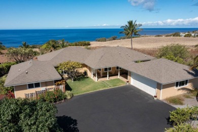 Beach Home For Sale in Kamuela, Hawaii
