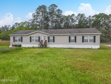 Beach Home Sale Pending in Long Beach, Mississippi