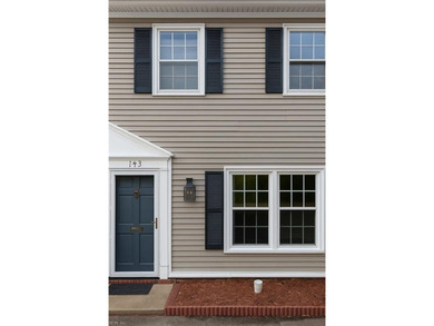 Beach Townhome/Townhouse For Sale in Newport News, Virginia