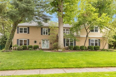 Beach Home Sale Pending in Bay Village, Ohio