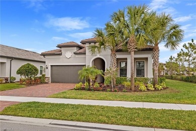 Beach Home For Sale in Naples, Florida