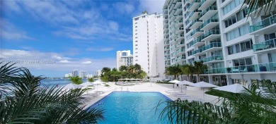 Beach Condo For Sale in Miami Beach, Florida