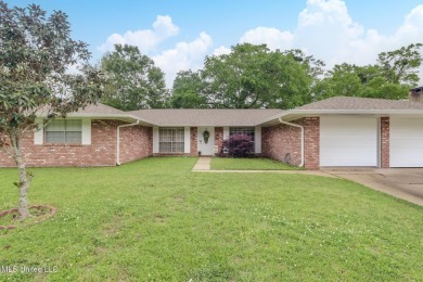 Beach Home Sale Pending in Long Beach, Mississippi
