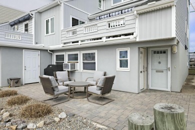 Beach Condo For Sale in Ship Bottom, New Jersey