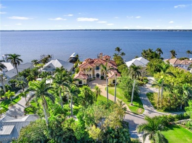 Beach Home For Sale in Fort Myers, Florida