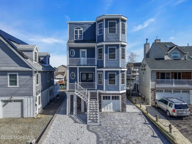 Beach Home For Sale in Brick, New Jersey