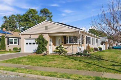 Beach Home For Sale in Toms River, New Jersey