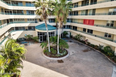 Beach Condo For Sale in Port Orange, Florida
