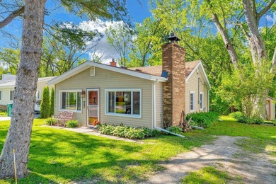 Beach Home For Sale in Lexington, Michigan