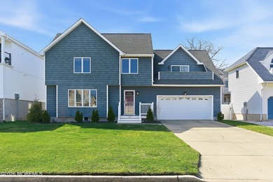 Beach Home For Sale in Point Pleasant Beach, New Jersey
