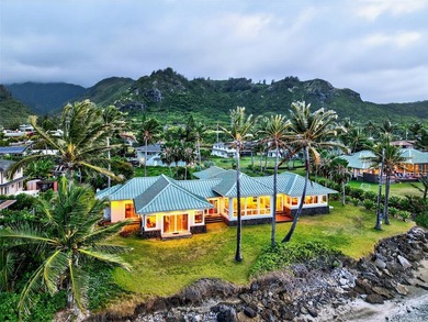Beach Home For Sale in Hauula, Hawaii