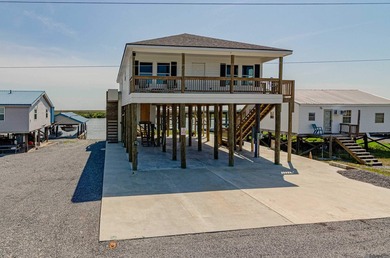 Beach Home For Sale in Chauvin, Louisiana
