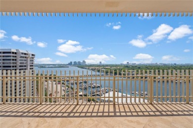 Beach Condo For Sale in Miami, Florida