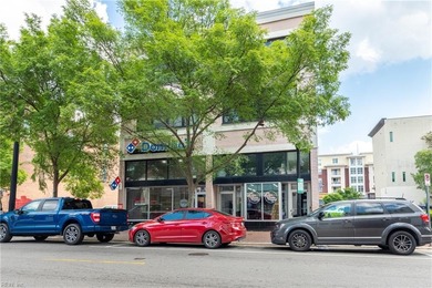 Beach Condo For Sale in Norfolk, Virginia