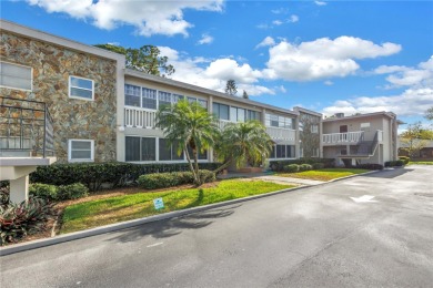 Beach Condo For Sale in St. Petersburg, Florida