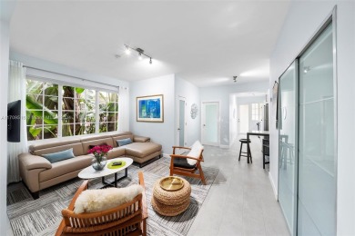 Beach Condo For Sale in Miami Beach, Florida