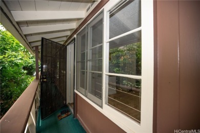 Beach Condo For Sale in Honolulu, Hawaii