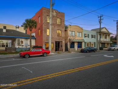 Beach Home For Sale in Daytona Beach, Florida