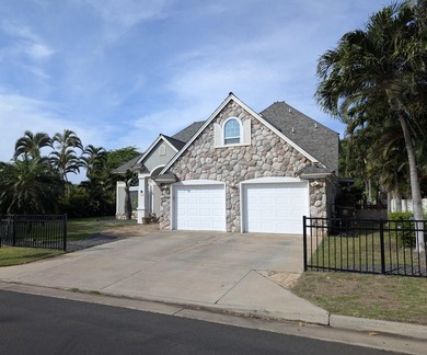 Beach Home For Sale in Kahului, Hawaii