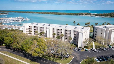 Beach Condo Sale Pending in Jupiter, Florida