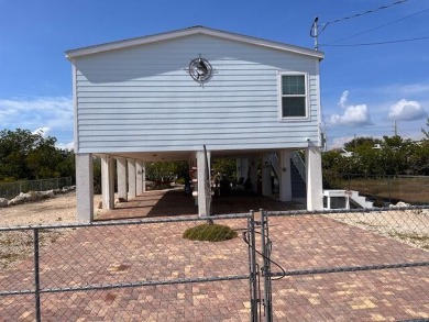 Beach Home For Sale in Ramrod Key, Florida