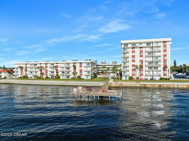 Beach Condo For Sale in Daytona Beach, Florida