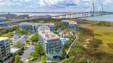 Beach Home For Sale in Mount Pleasant, South Carolina