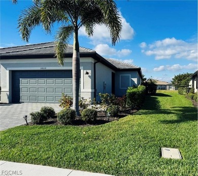 Beach Home For Sale in Fort Myers, Florida
