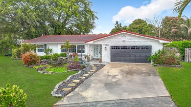 Beach Home For Sale in Coral Springs, Florida