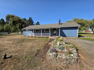 Beach Home Sale Pending in Coos Bay, Oregon
