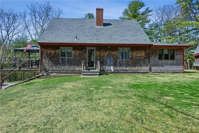 Beach Home For Sale in South Kingston, Rhode Island