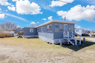 Beach Home For Sale in Narragansett, Rhode Island
