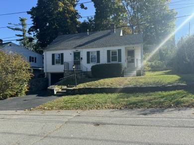 Beach Home For Sale in Cape Elizabeth, Maine