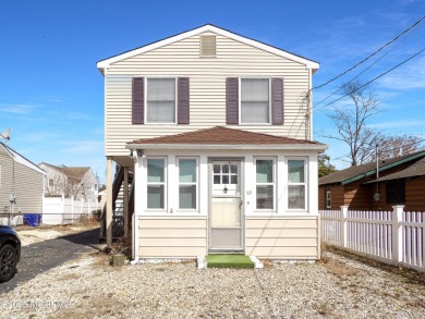 Beach Home Sale Pending in Ocean Gate, New Jersey