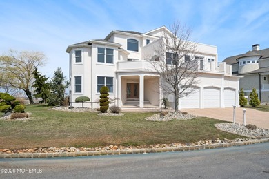 Beach Home For Sale in Bayville, New Jersey
