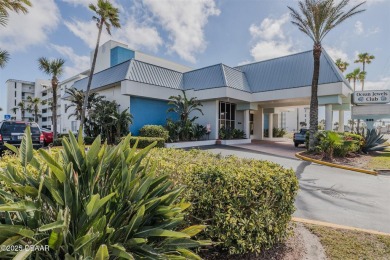 Beach Condo For Sale in Daytona Beach, Florida