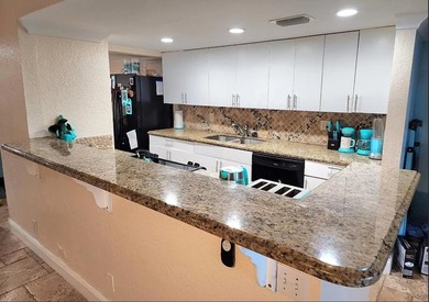 Beach Townhome/Townhouse For Sale in Sunrise, Florida
