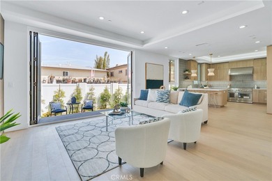 Beach Townhome/Townhouse Sale Pending in Redondo Beach, California