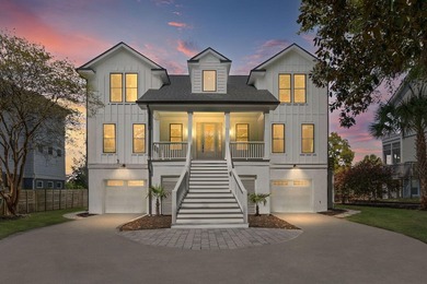 Beach Home For Sale in Isle of Palms, South Carolina