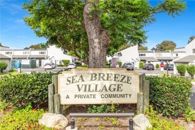 Beach Condo For Sale in Huntington Beach, California