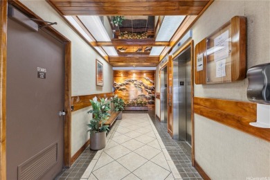 Beach Condo For Sale in Honolulu, Hawaii
