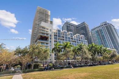 Beach Condo For Sale in Miami, Florida