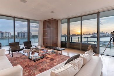 Beach Condo For Sale in Miami Beach, Florida