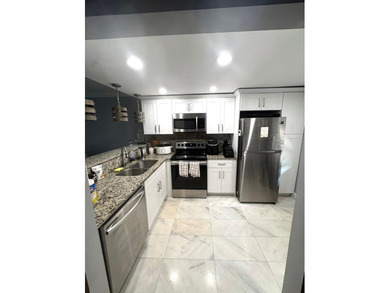 Beach Condo For Sale in Pompano Beach, Florida