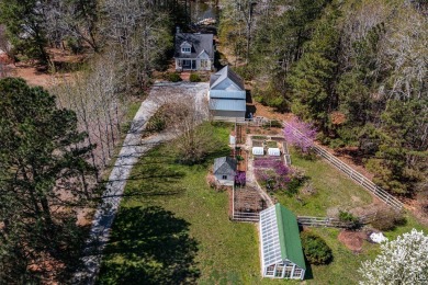 Beach Home For Sale in Kilmarnock, Virginia