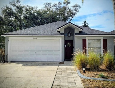 Beach Home For Sale in Palm Harbor, Florida