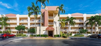 Beach Condo For Sale in Tamarac, Florida