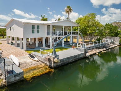 Beach Home For Sale in Sugarloaf Key, Florida