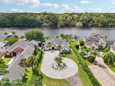 Beach Home For Sale in Ponte Vedra Beach, Florida