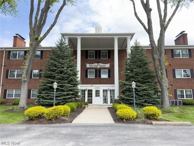 Beach Condo For Sale in Rocky River, Ohio